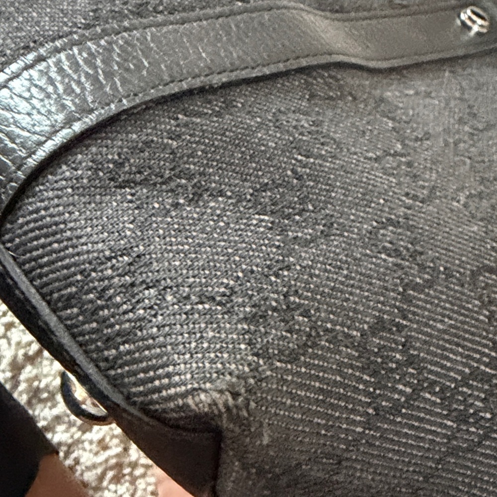 Gucci Black Monogram Canvas Shoulder Bag - Picture 7 of 12